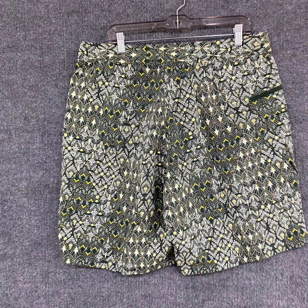 Patagonia Mens 36 Green Yellow Geometric Fan Print Board Shorts Swim Trunks